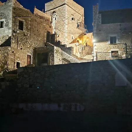 Pyrgos Mitsakou 2 *